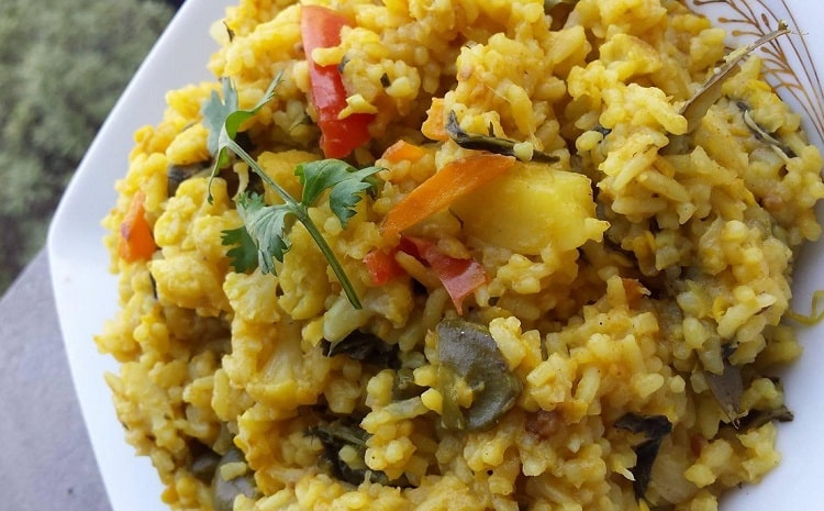 প্রেসার কুকারে খিচুড়ি