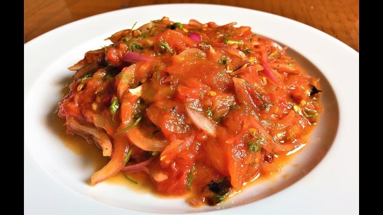 টমেটোর ভর্তা