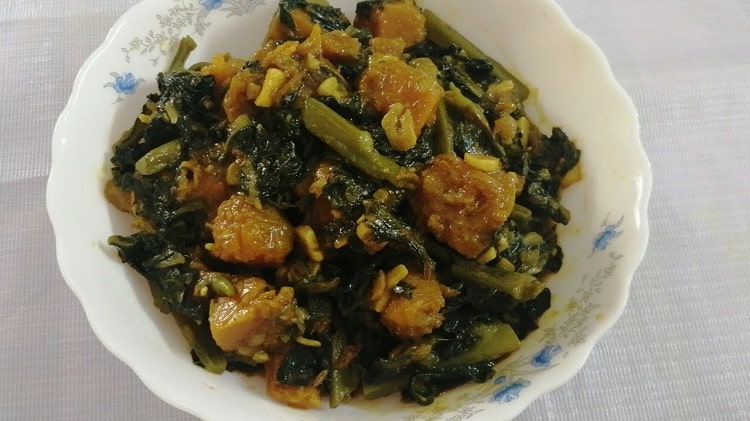 মিষ্টিকুমড়া দিয়ে পুঁই শাক